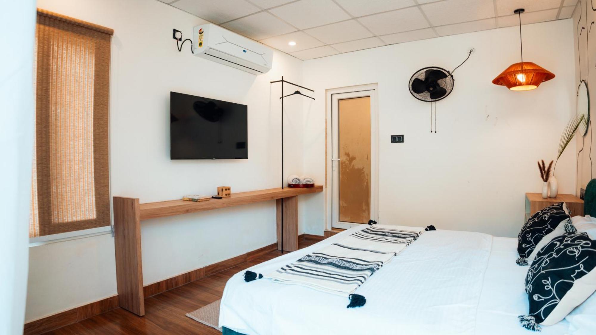 Art Bliss Hostel Рішикеш Екстер'єр фото