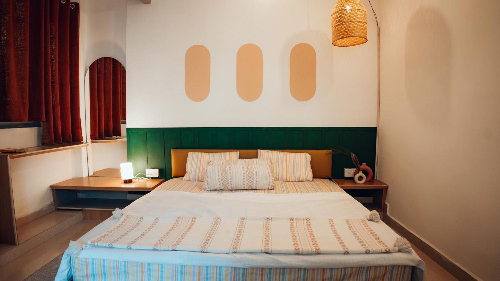 Art Bliss Hostel Рішикеш Екстер'єр фото