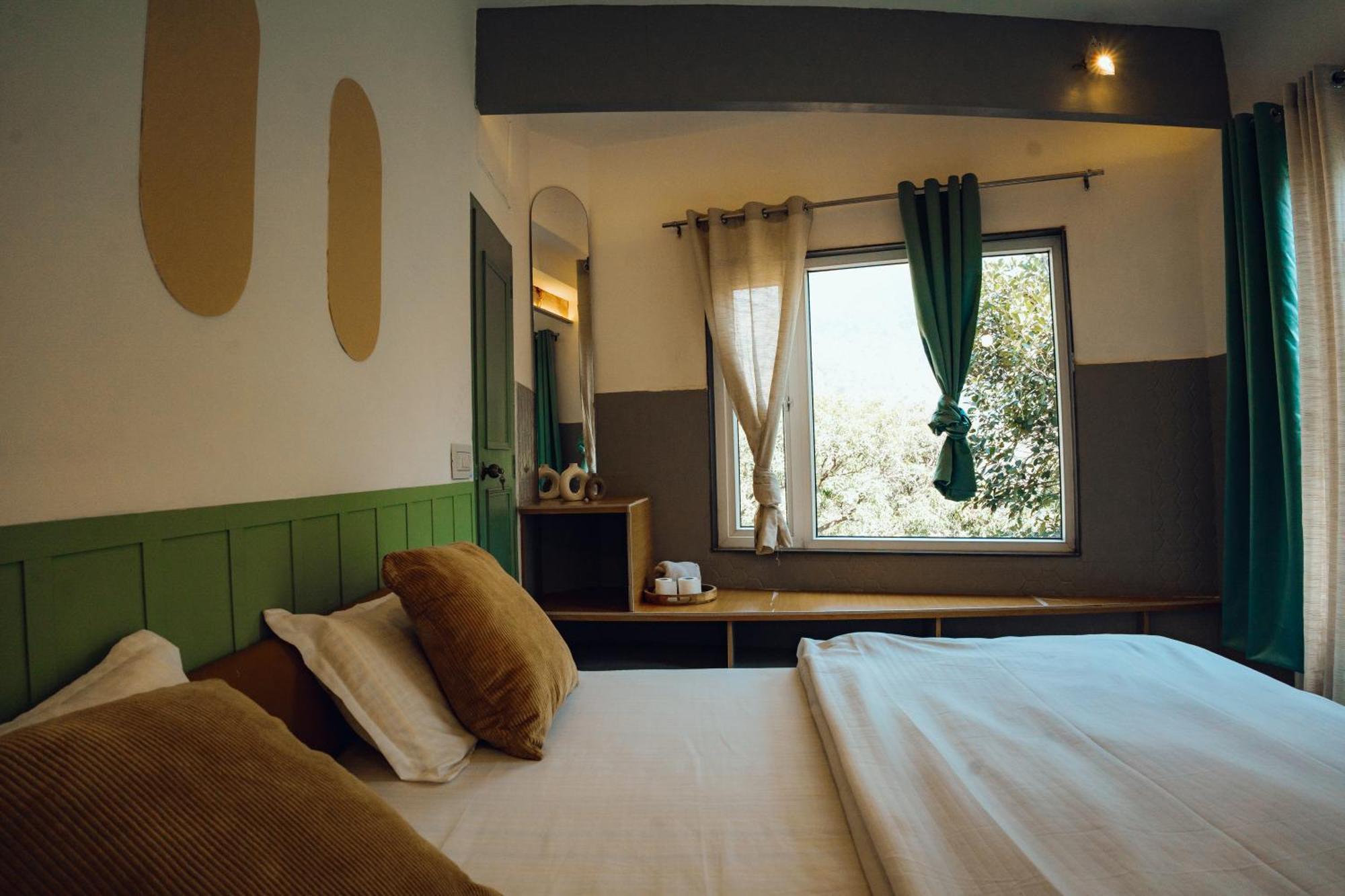 Art Bliss Hostel Рішикеш Екстер'єр фото